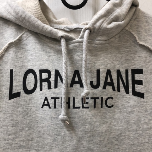 LIKE NEW! Lorna Jane Athletic Sleeveless Hoodie - Picture 8 of 16